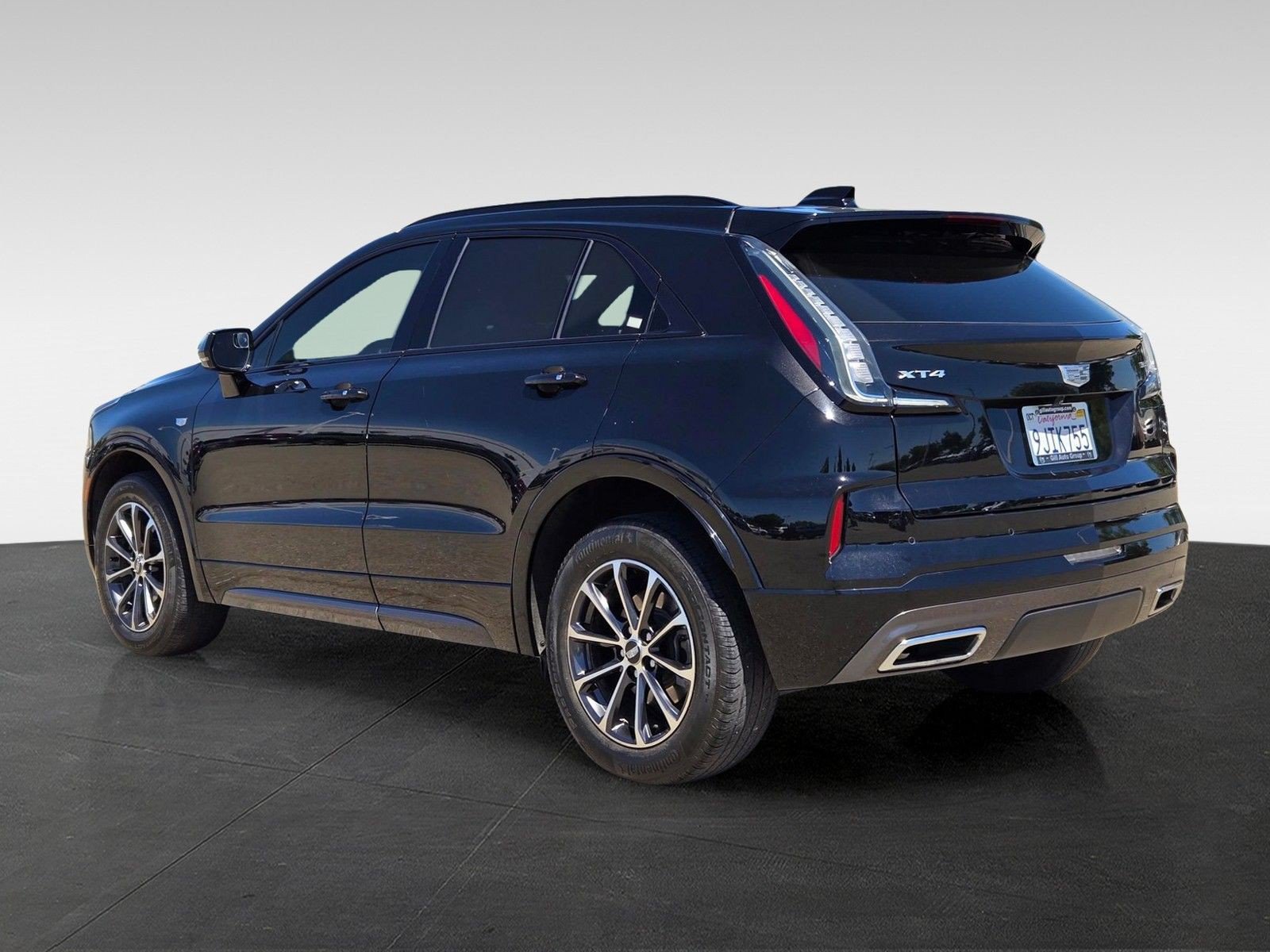 Used 2024 Cadillac XT4 Sport FWD image 8