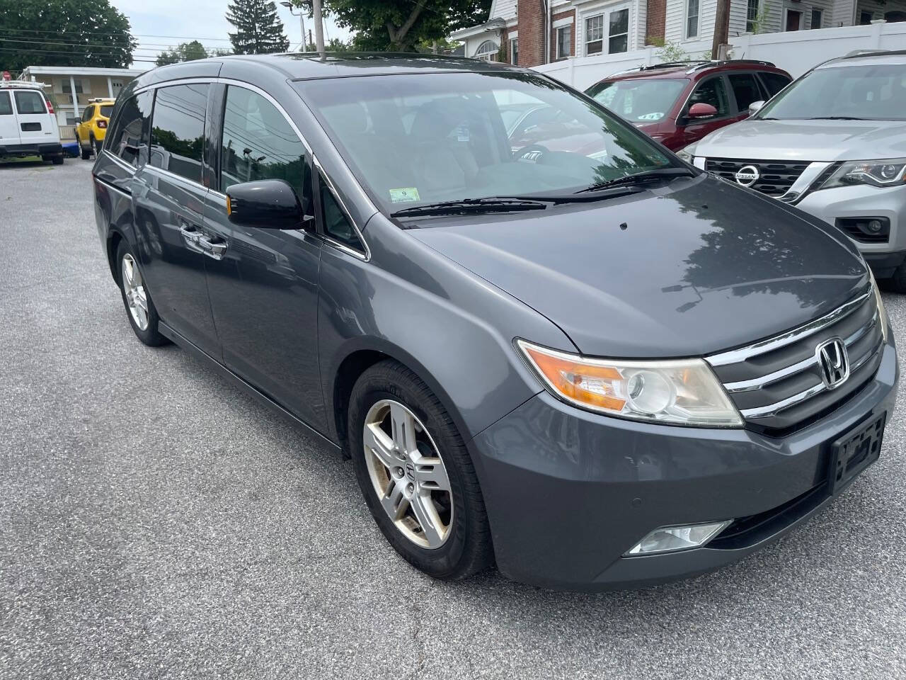 Used 2012 Honda Odyssey Touring image 4