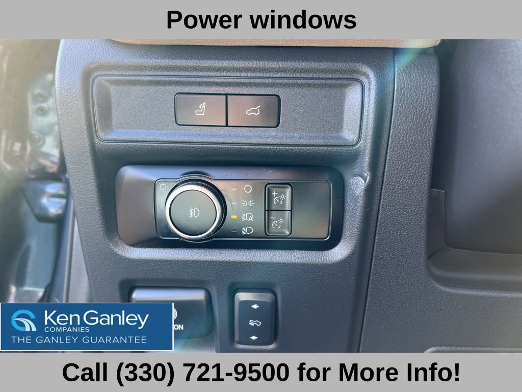 Used 2023 Ford Expedition Limited image 29