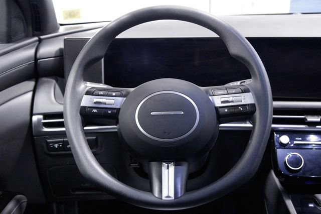 Used 2025 Hyundai Santa Cruz SEL image 15