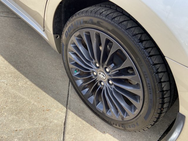 Used 2017 Toyota Avalon Touring image 29