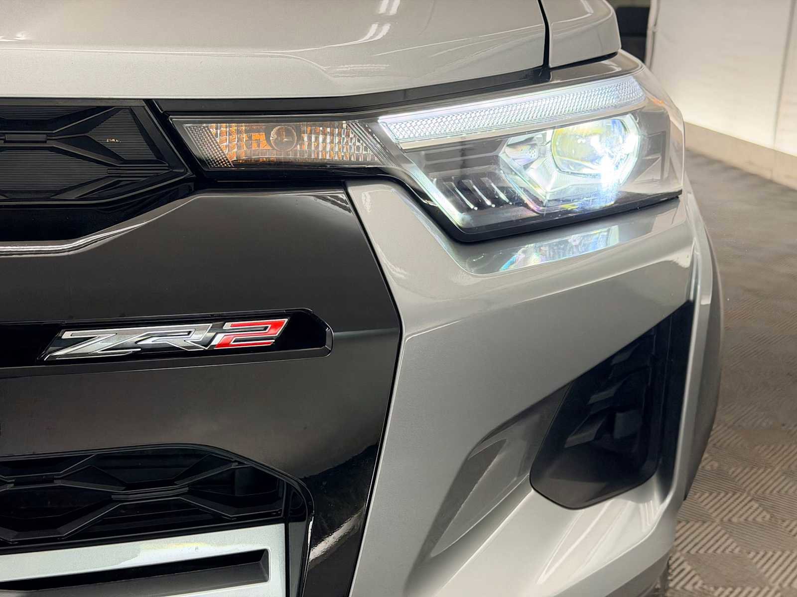 Used 2024 Chevrolet Colorado ZR2 w/ ZR2 Convenience Package III image 13