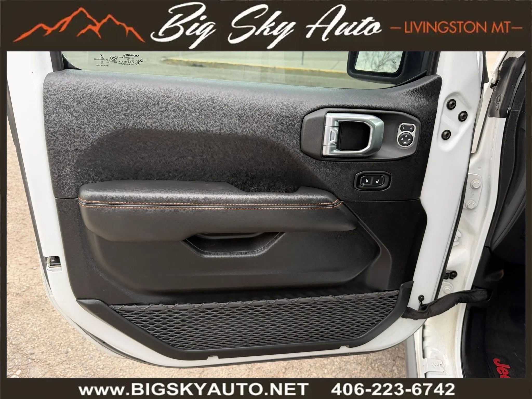 Used 2021 Jeep Gladiator Mojave image 12