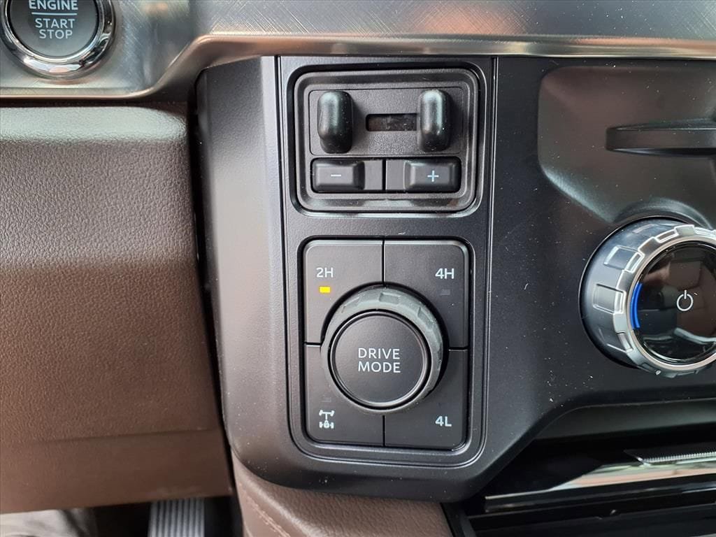 New 2026 Ford F250 King Ranch w/ Chrome Package image 14