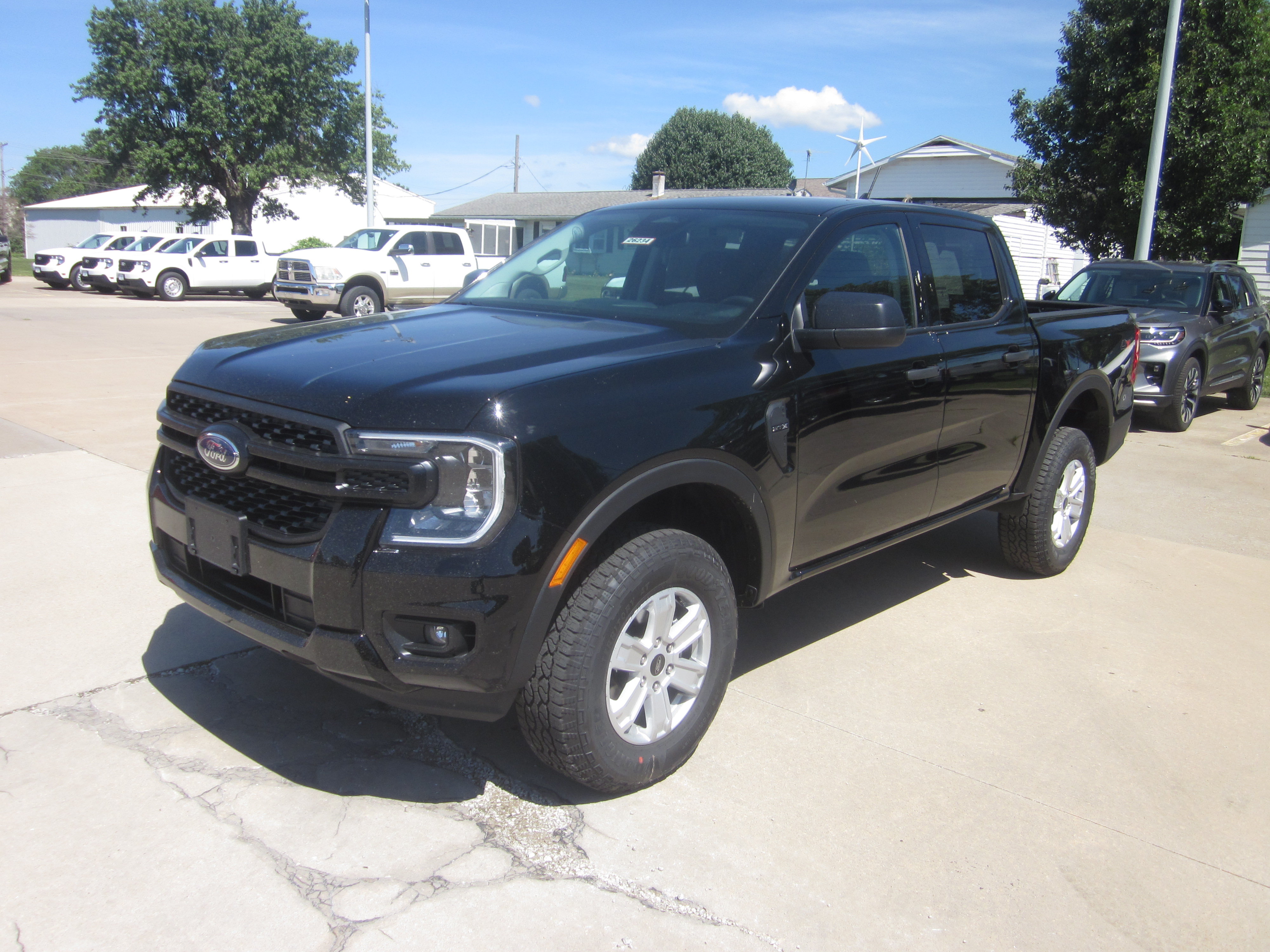 New 2026 Ford Ranger XL w/ Trailer Tow Package AWD/4WD image 3