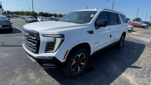 New 2026 GMC Yukon XL AT4 w/ AT4 Premium Plus Package AWD/4WD image 6