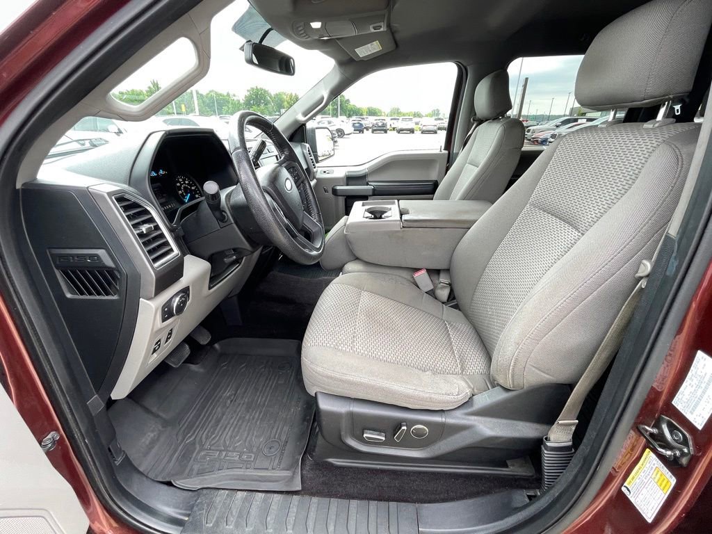 Used 2015 Ford F150 XLT w/ Equipment Group 302A Luxury RWD image 11