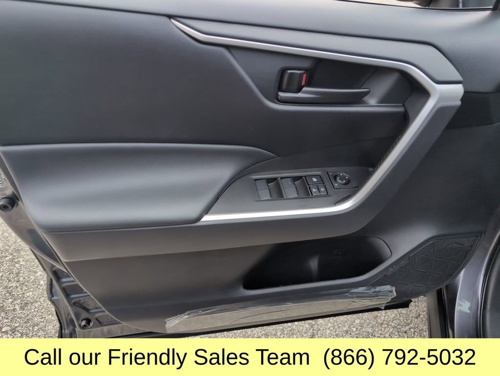 New 2025 Toyota RAV4 LE image 10