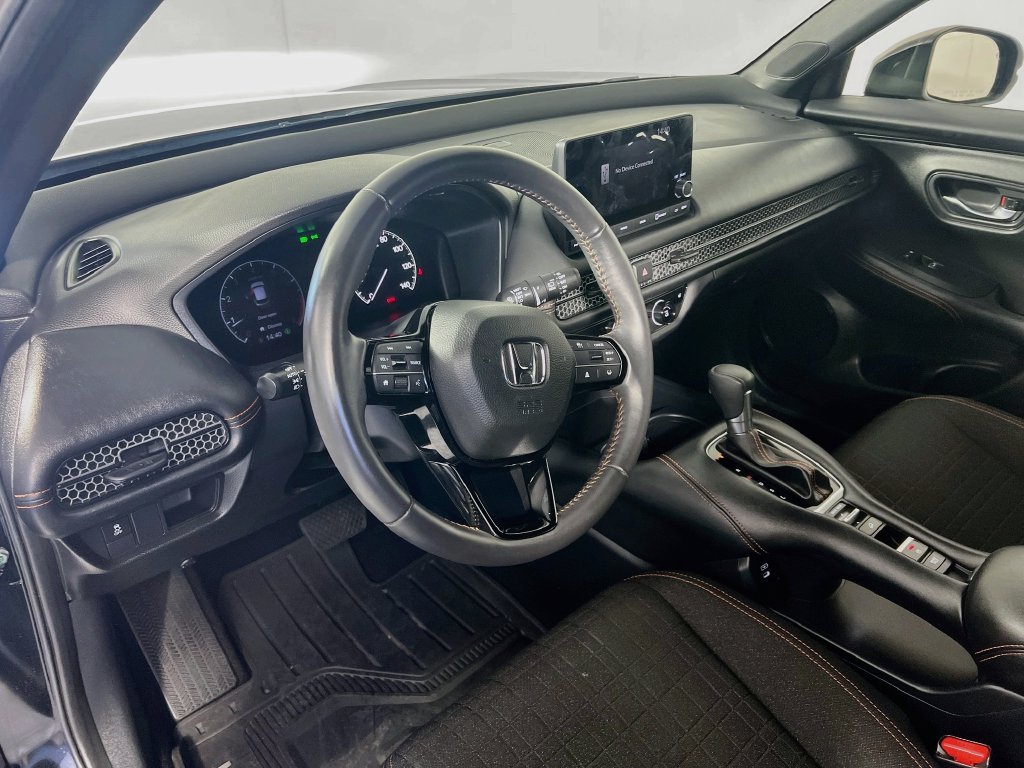 Used 2024 Honda HR-V Sport image 9
