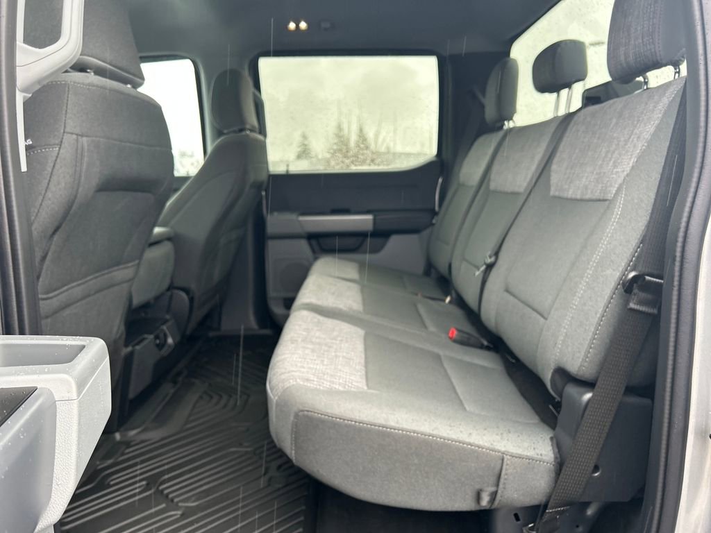 Used 2024 Ford F450 XLT image 8