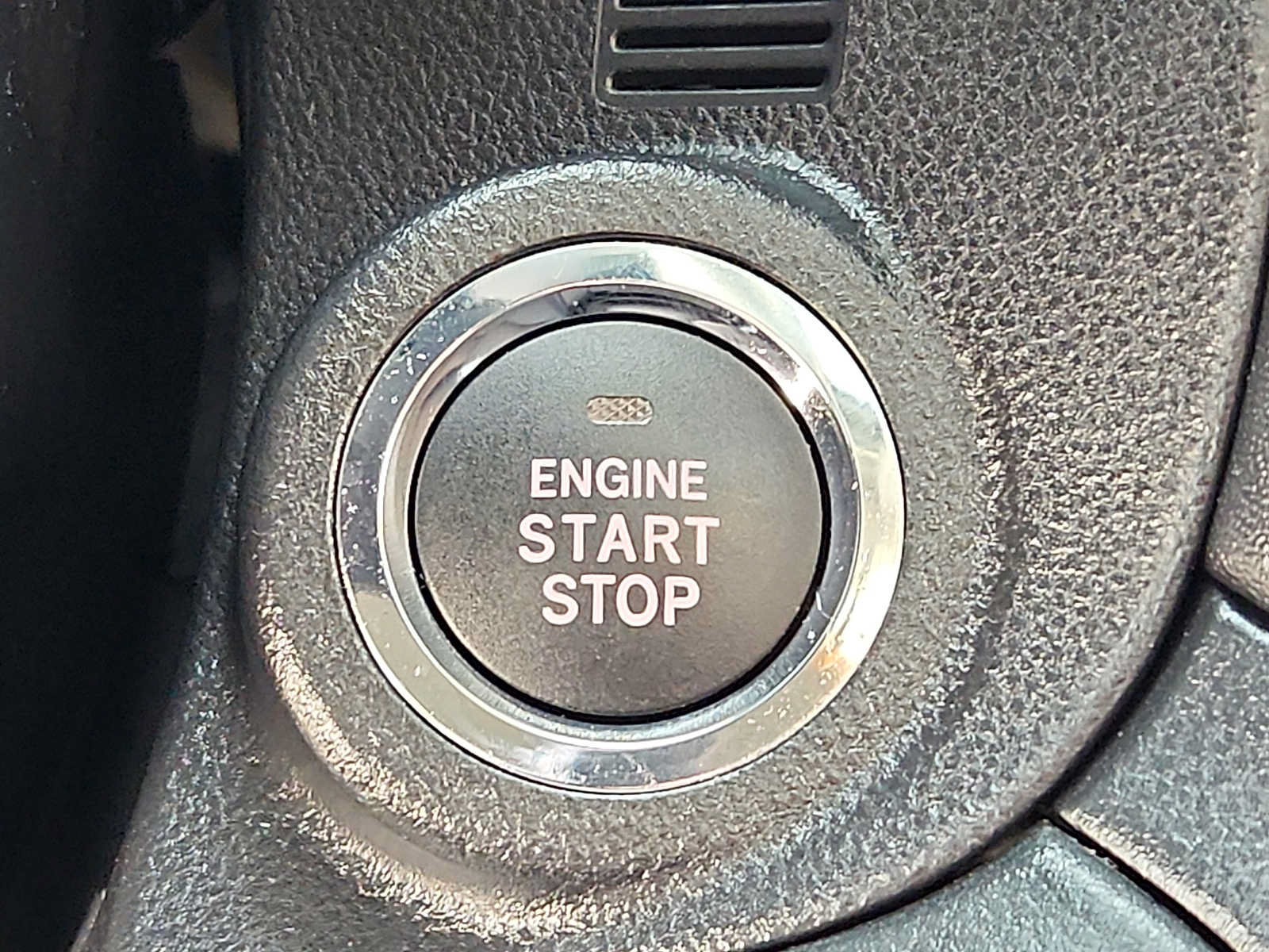 Used 2022 Subaru Outback Premium AWD/4WD image 23