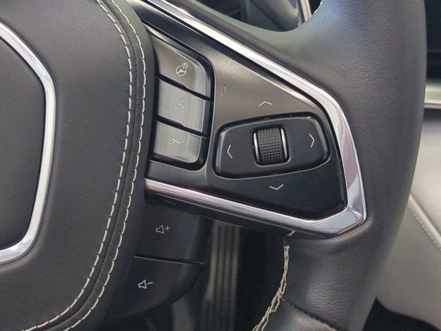 Used 2025 Chevrolet Corvette Stingray Premium Cpe w/ 3LT RWD image 23