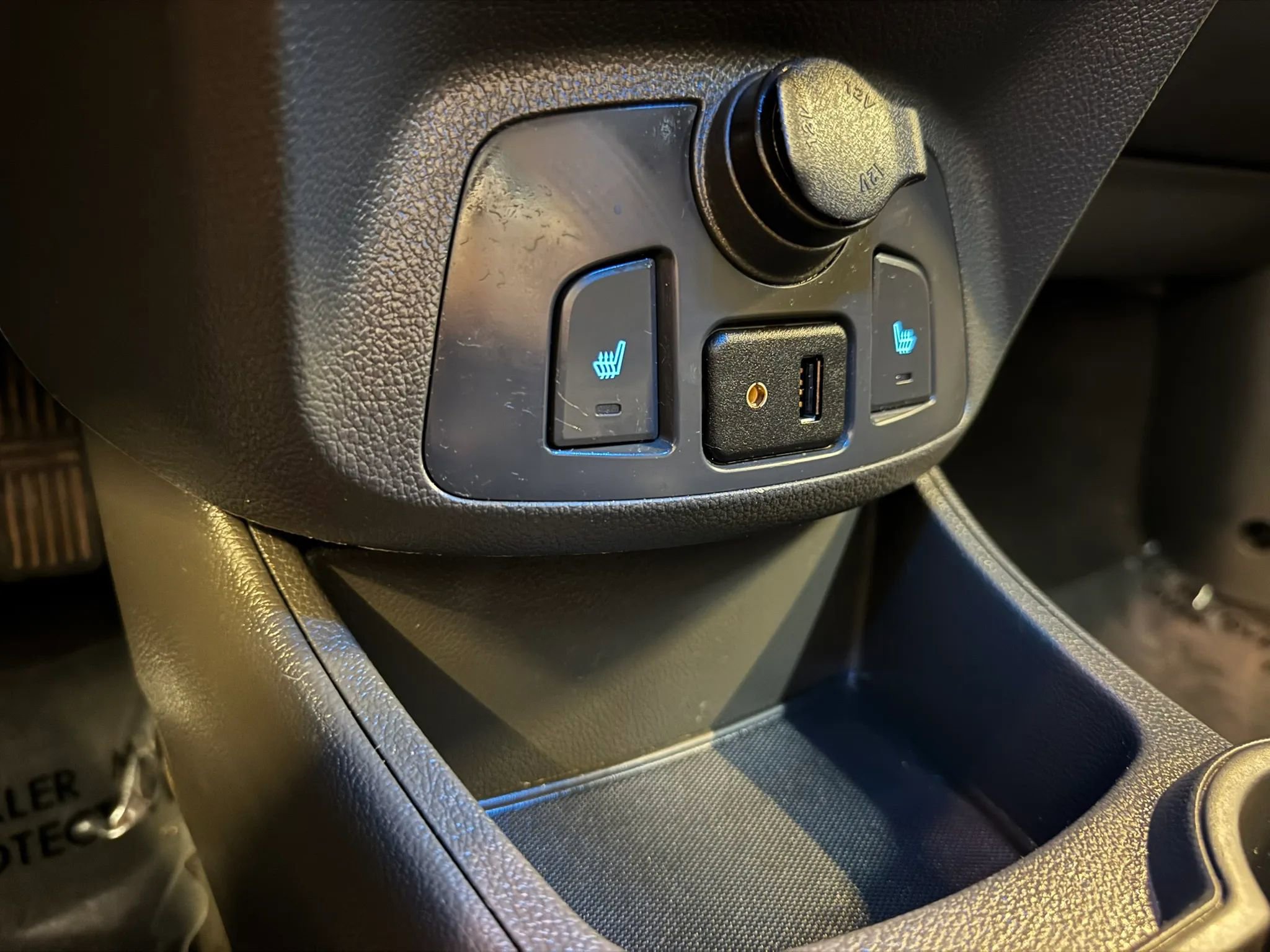 Used 2016 Chevrolet Spark LT FWD image 17