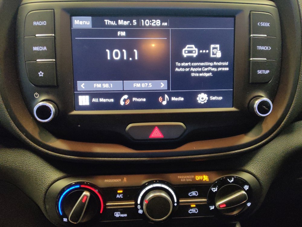 Used 2025 Kia Soul LX image 25