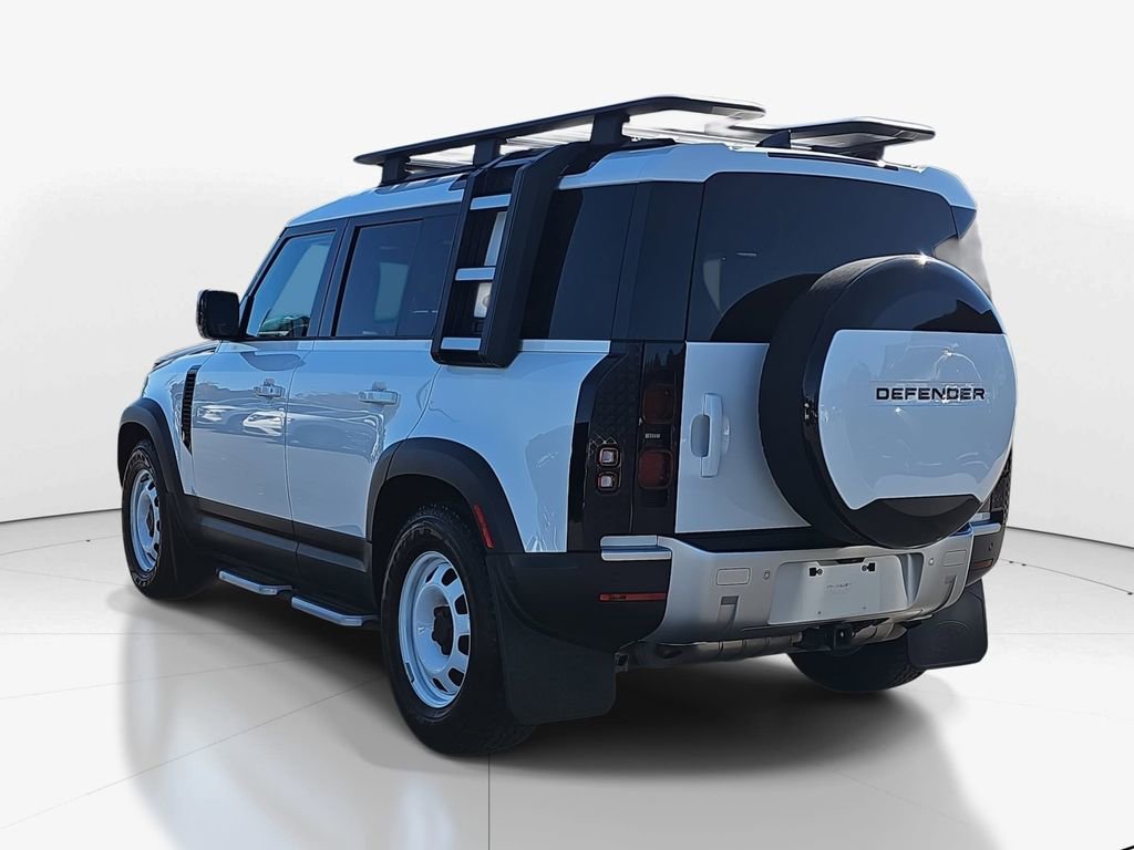 Used 2023 Land Rover Defender 110 S image 7