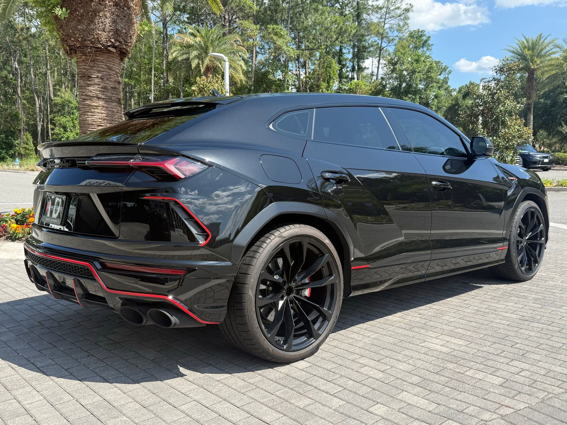 Used 2021 Lamborghini Urus AWD/4WD image 15
