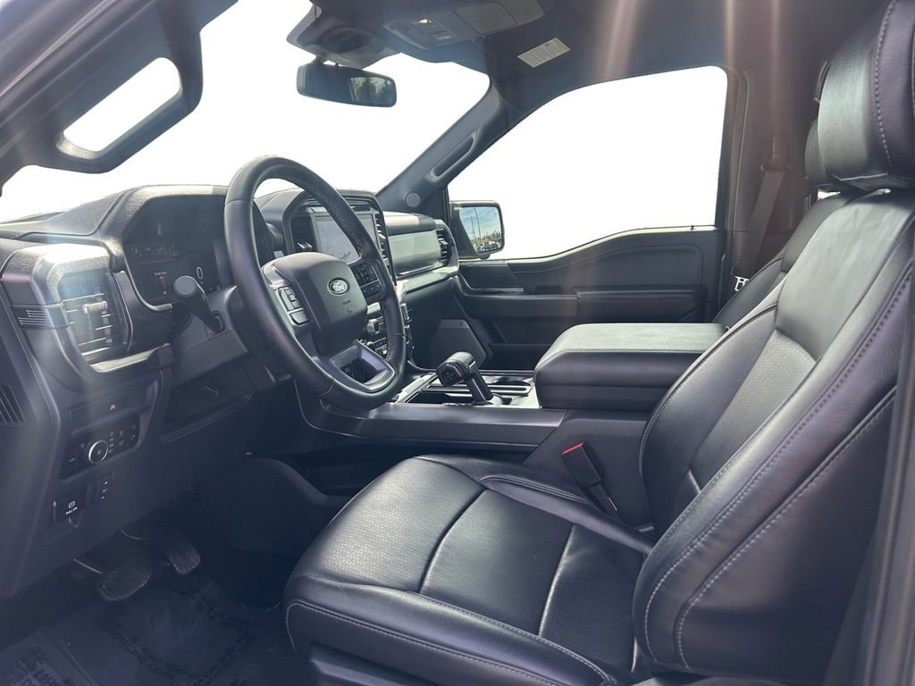 Used 2025 Ford F150 Lariat image 10