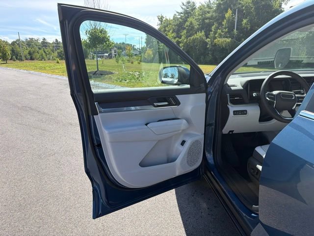 New 2027 GMC Terrain Denali w/ LPO, Floor Liner Package AWD/4WD image 22