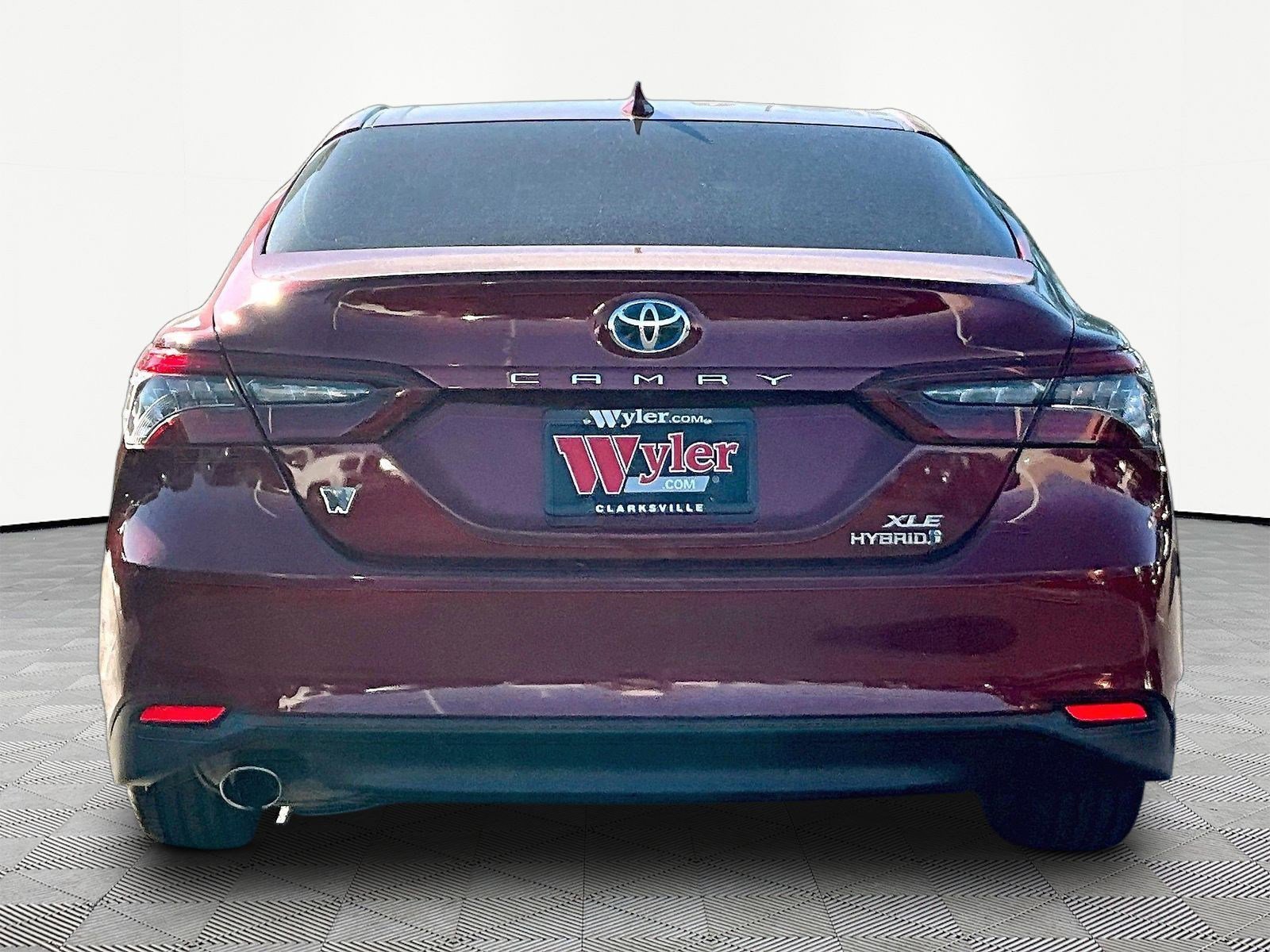 Used 2022 Toyota Camry XLE w/ Cold Weather Package FWD image 5