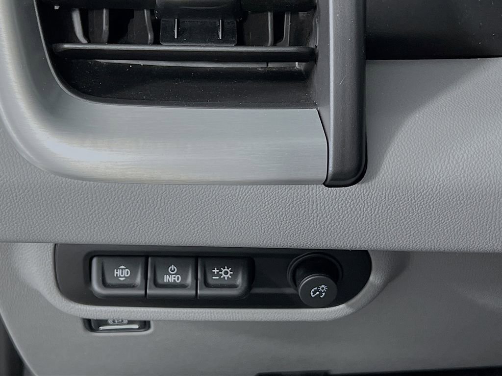 Used 2022 GMC Terrain SLT w/ Infotainment Package II AWD/4WD image 9