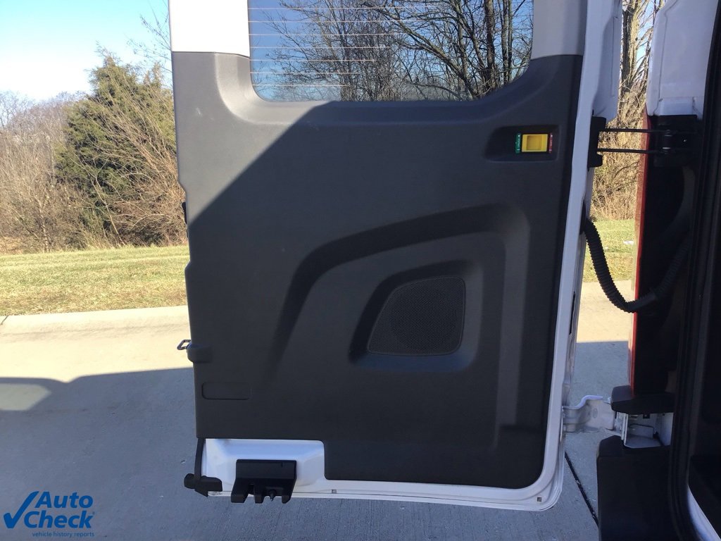 Used 2023 Ford Transit 350 XLT image 8