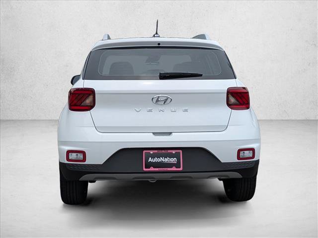 New 2026 Hyundai Venue SEL FWD image 8