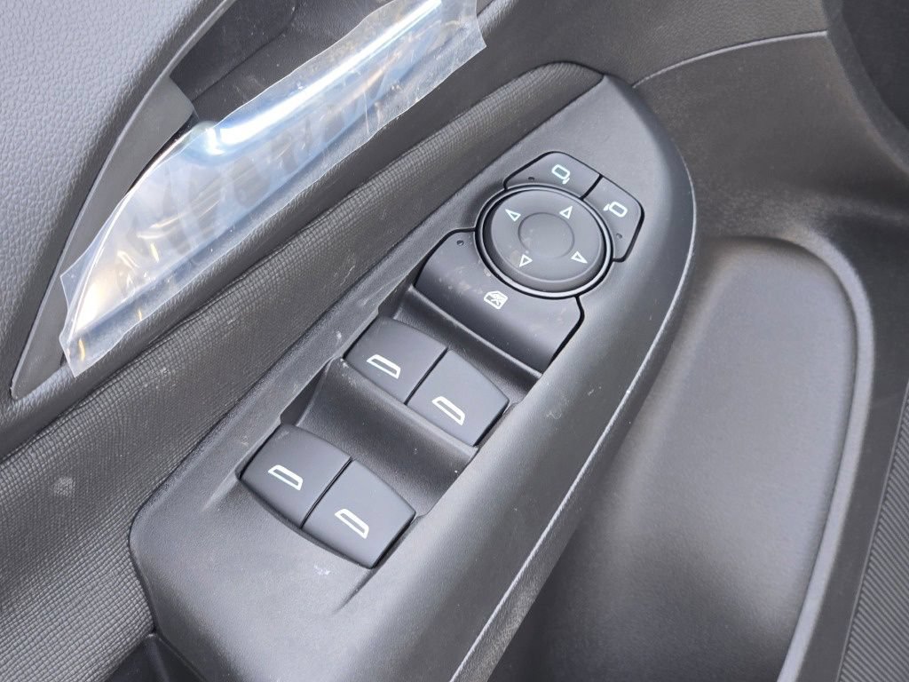 Used 2026 Buick Envista Preferred FWD image 31