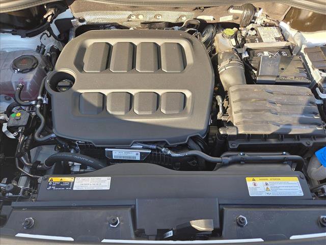 New 2026 Volkswagen Tiguan SE R-Line image 16