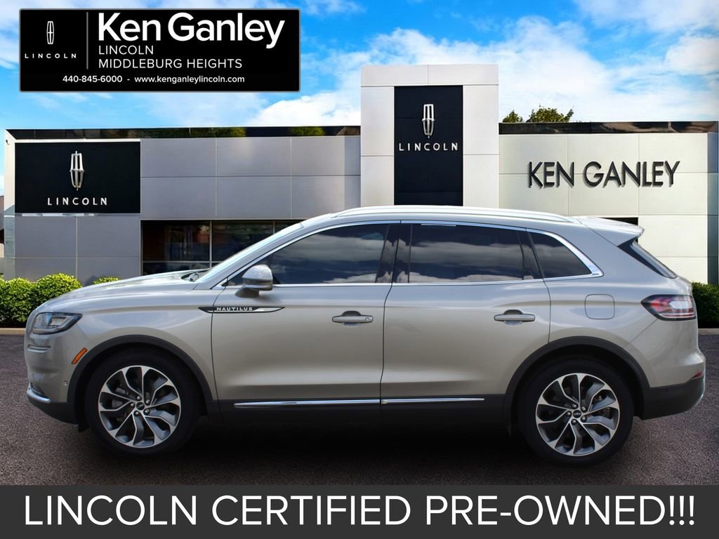 Used 2022 Lincoln Nautilus Reserve AWD/4WD image 4