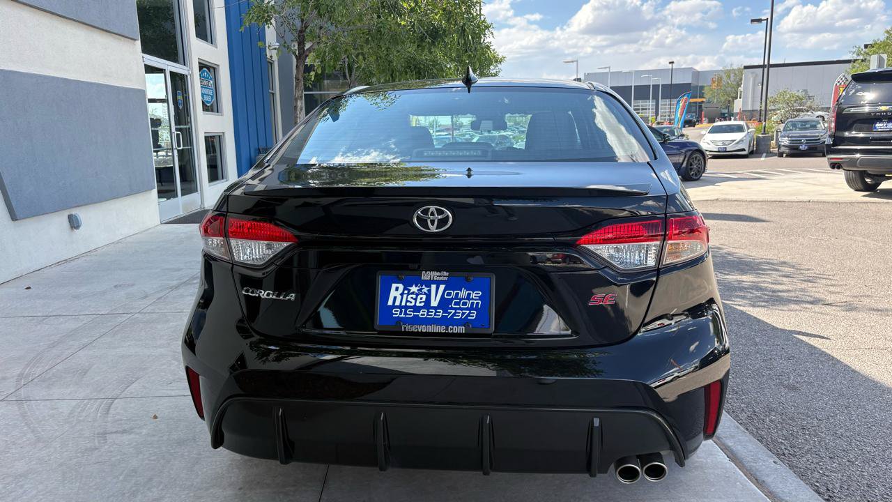 Used 2025 Toyota Corolla SE FWD image 6