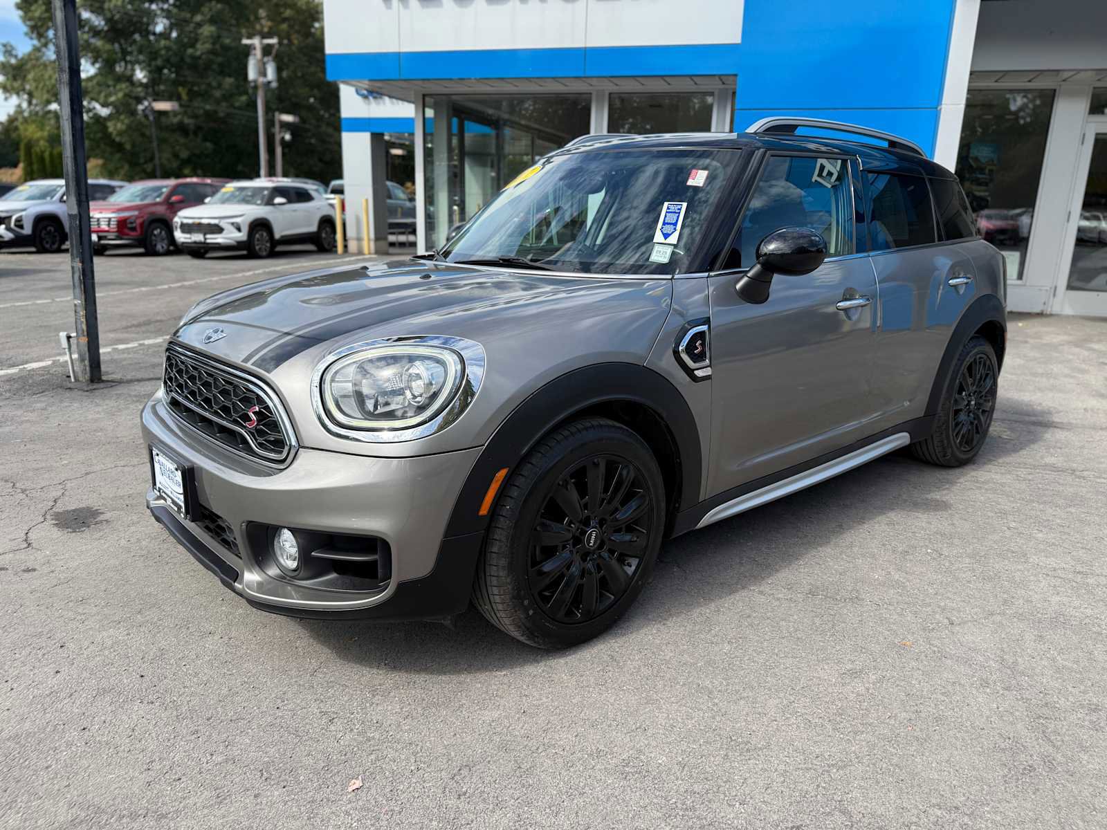 Used 2017 MINI Cooper Countryman S image 1