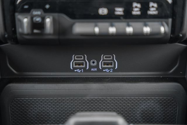 New 2026 RAM 3500 Big Horn AWD/4WD image 37
