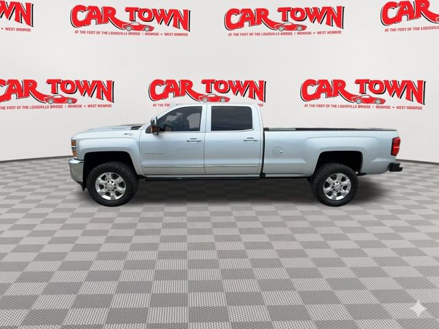 Used 2019 Chevrolet Silverado 2500 LTZ w/ Duramax Plus Package AWD/4WD image 5