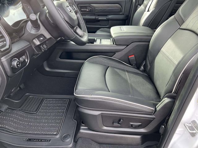 New 2026 RAM 2500 Limited AWD/4WD image 23