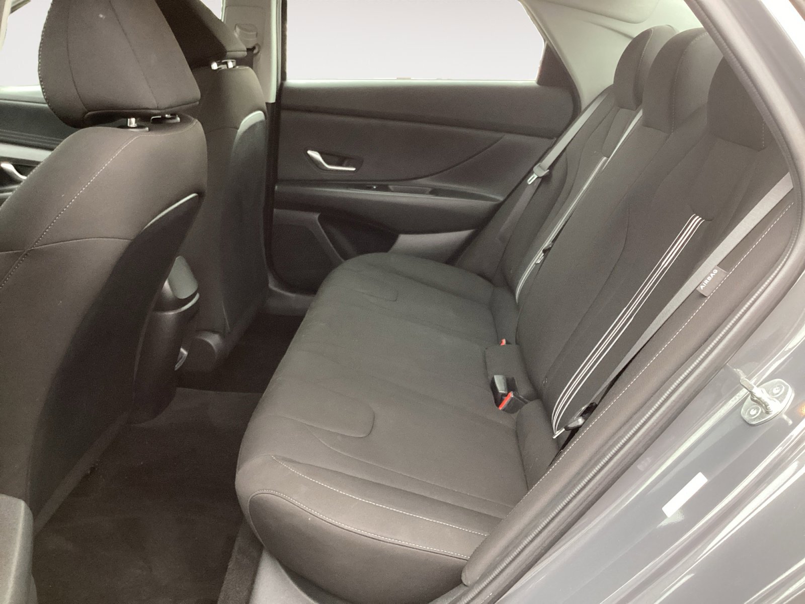 Used 2024 Hyundai Elantra SEL image 27