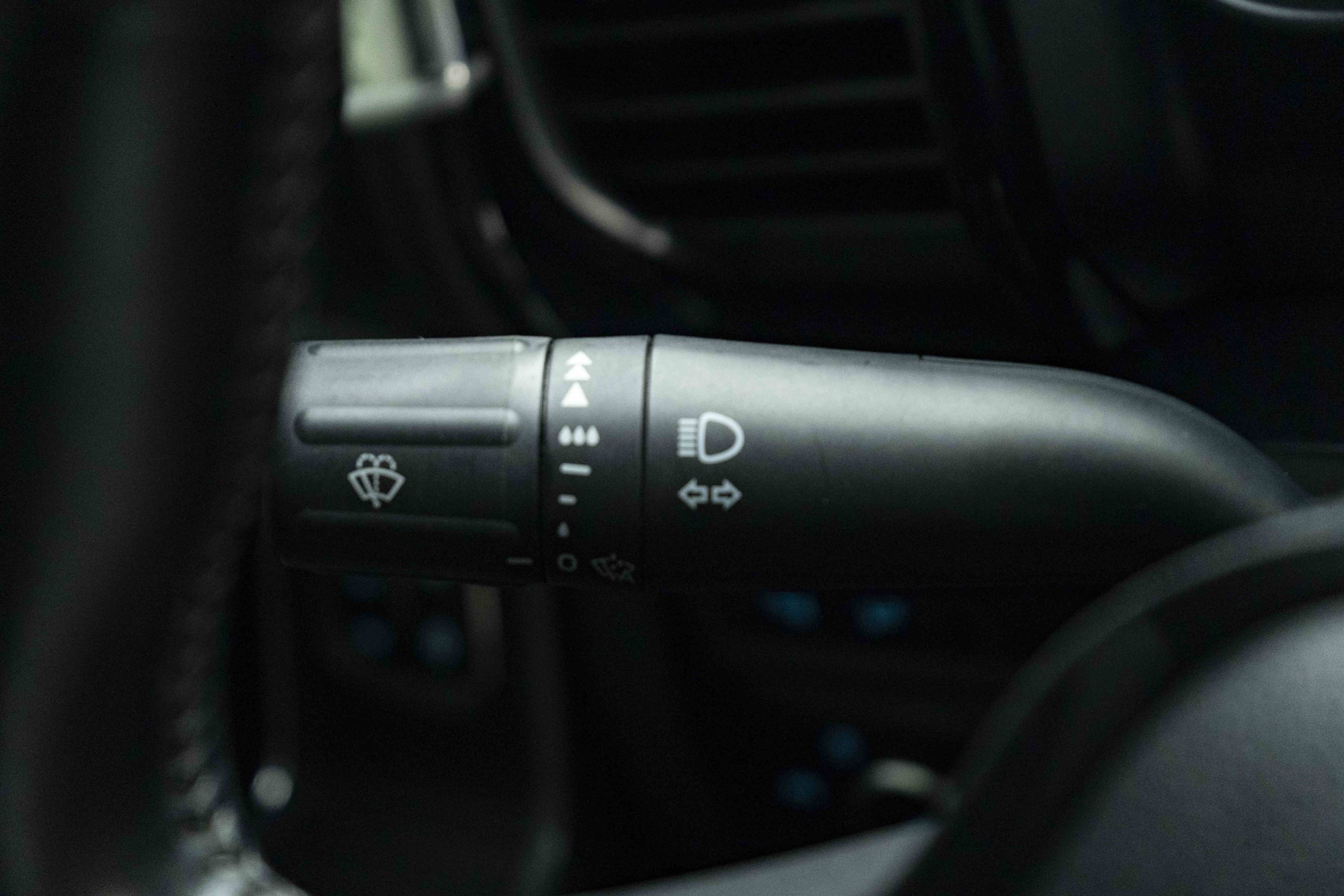 Used 2023 Ford F250 Lariat w/ Lariat Ultimate Package AWD/4WD image 29