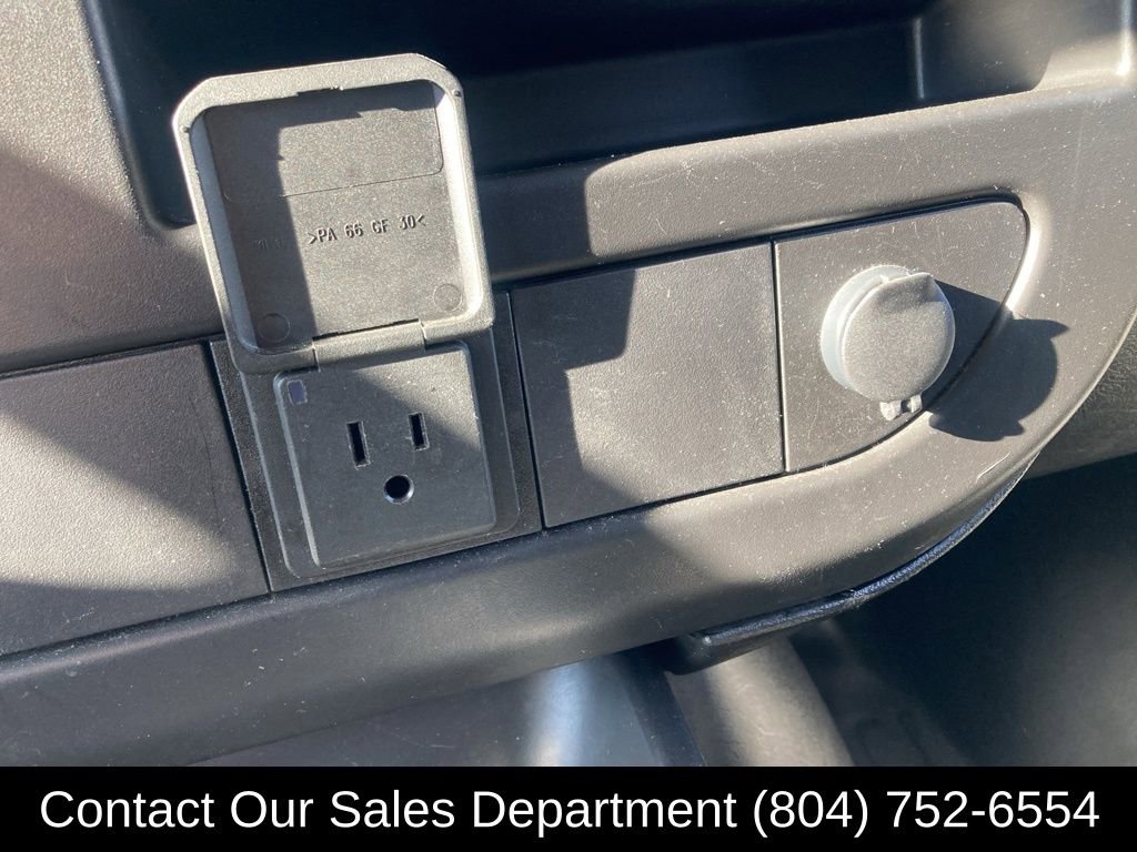Used 2022 GMC Savana 2500 w/ Driver Convenience Package image 23