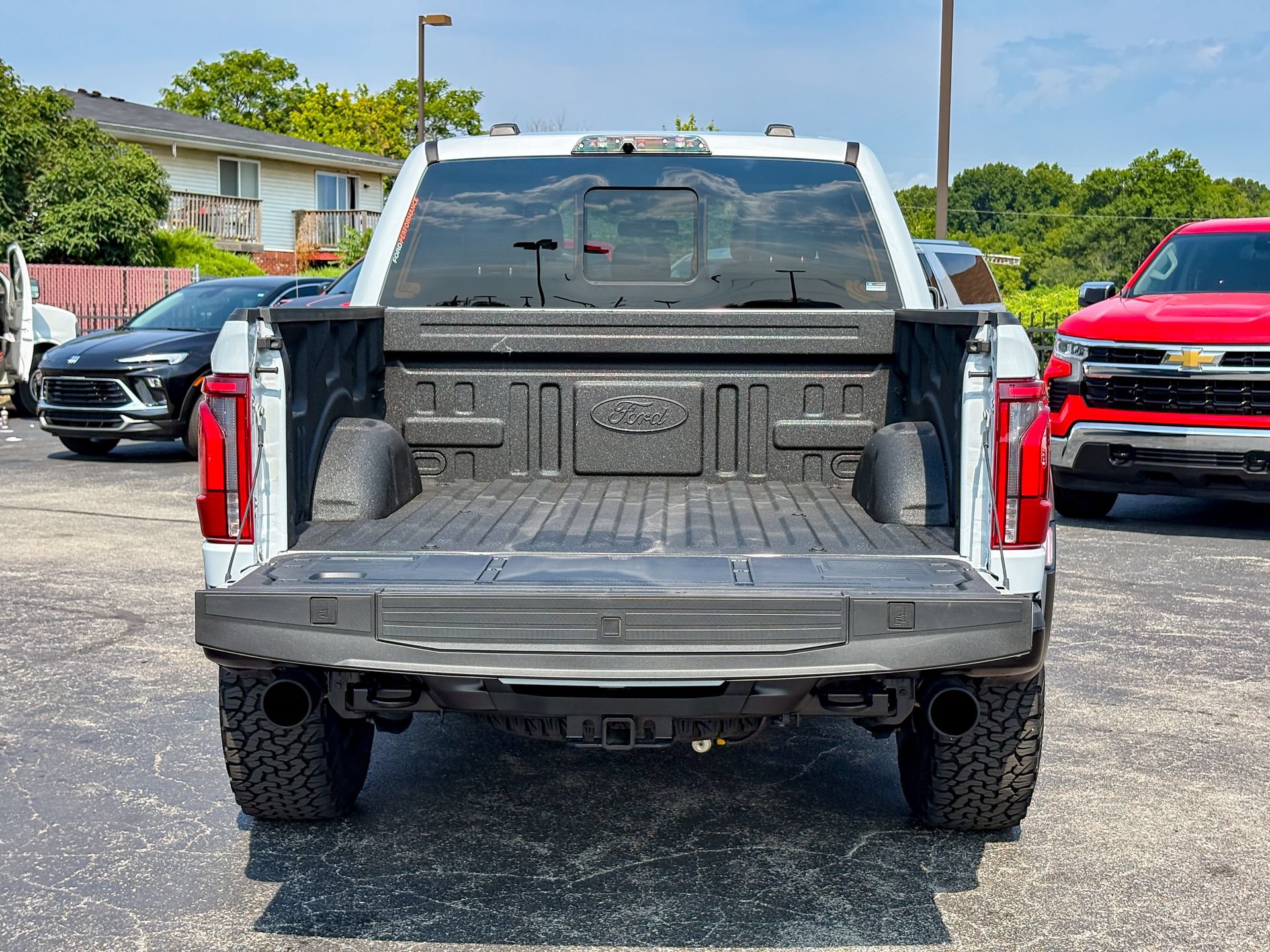Used 2025 Ford F150 Raptor AWD/4WD image 39