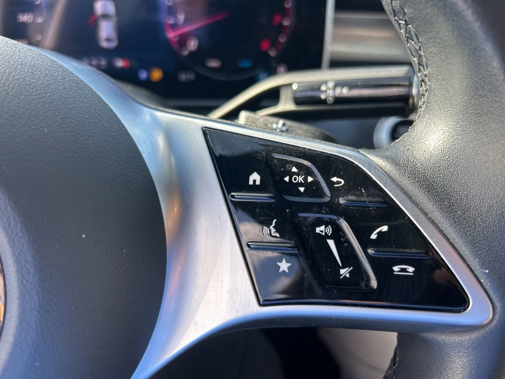 Used 2025 Mercedes-Benz C 300 Sedan image 46