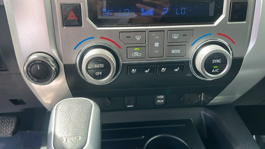 Used 2019 Toyota Tundra Platinum AWD/4WD image 14