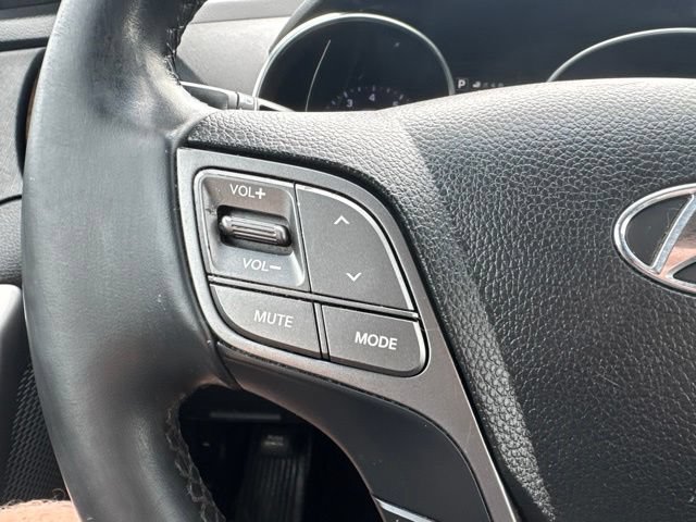 Used 2017 Hyundai Santa Fe SE w/ SE Premium Package 02 AWD/4WD image 25