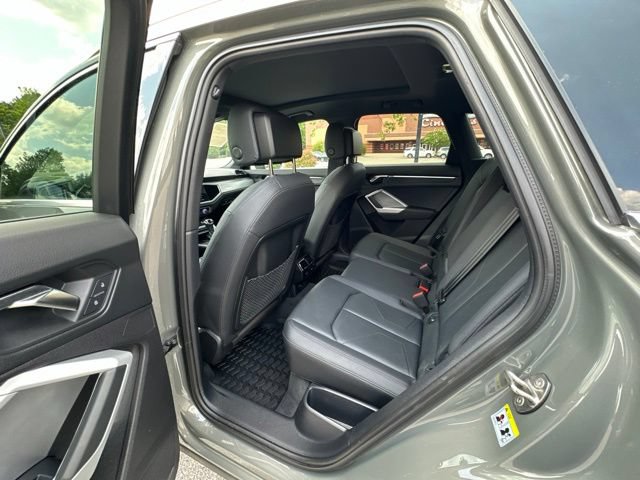 Used 2023 Audi Q3 2.0T Premium Plus AWD/4WD image 18