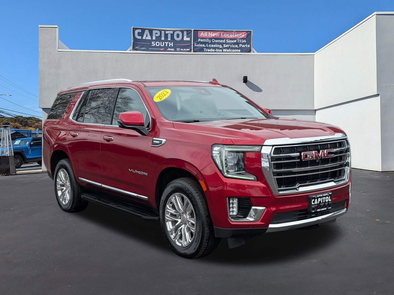 Used 2023 GMC Yukon SLT w/ SLT Premium Package