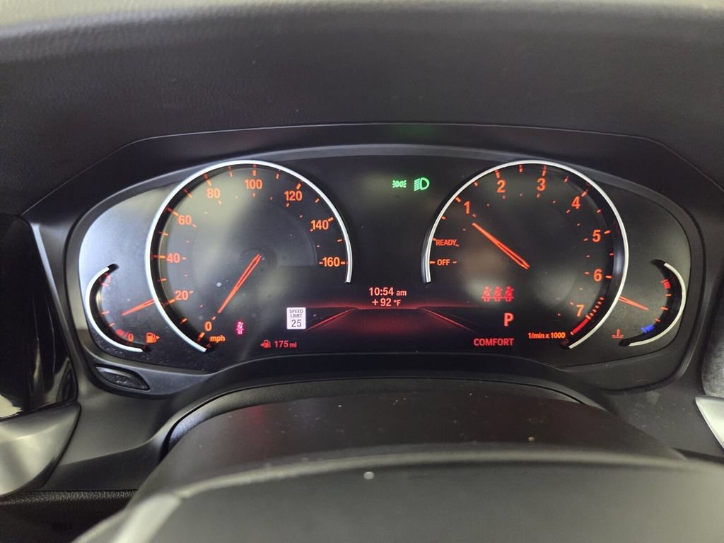 Used 2020 BMW 330i Sedan w/ Driving Assistance Package RWD image 13