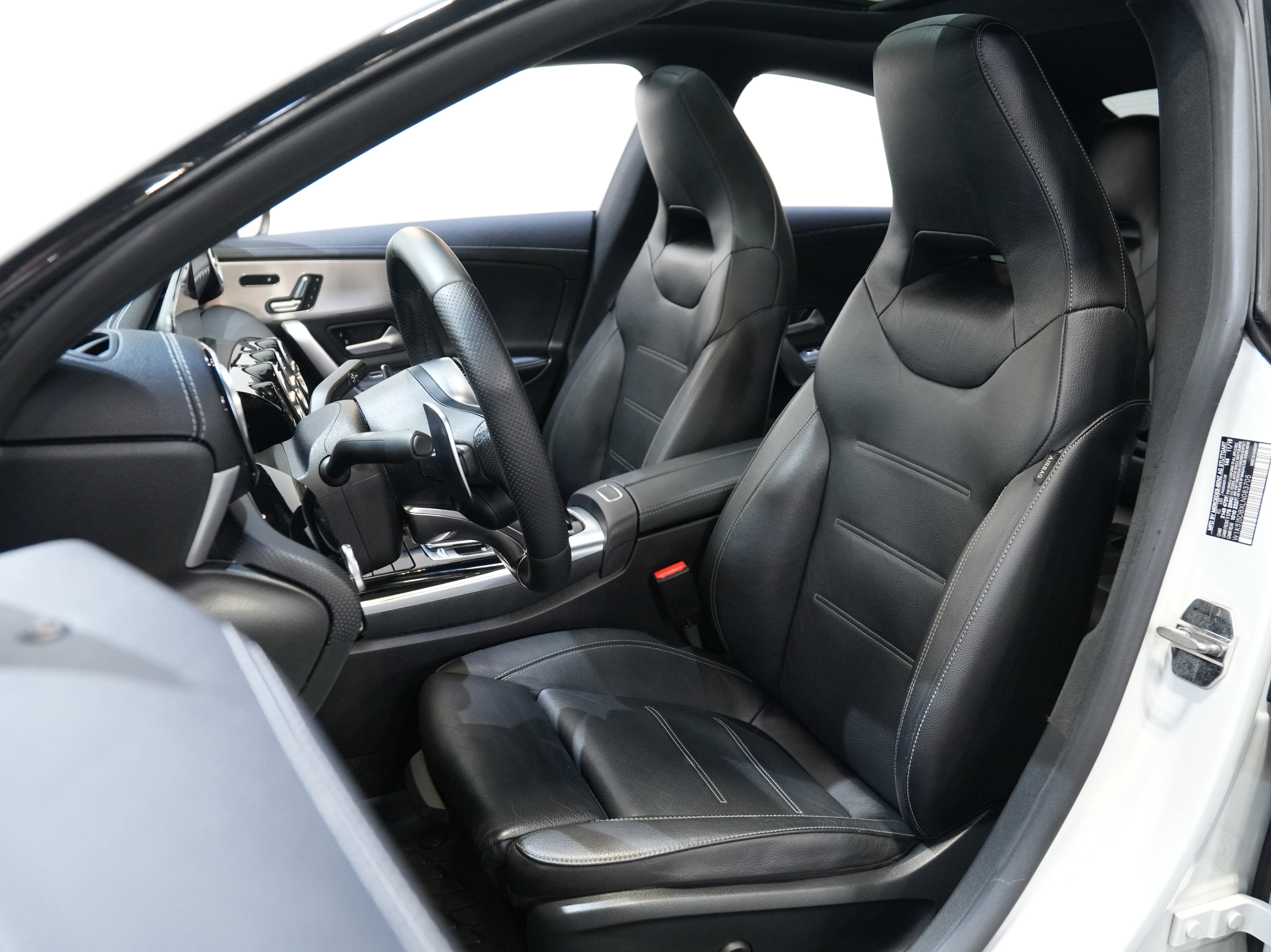 Used 2020 Mercedes-Benz CLA 45 AMG 4MATIC image 32