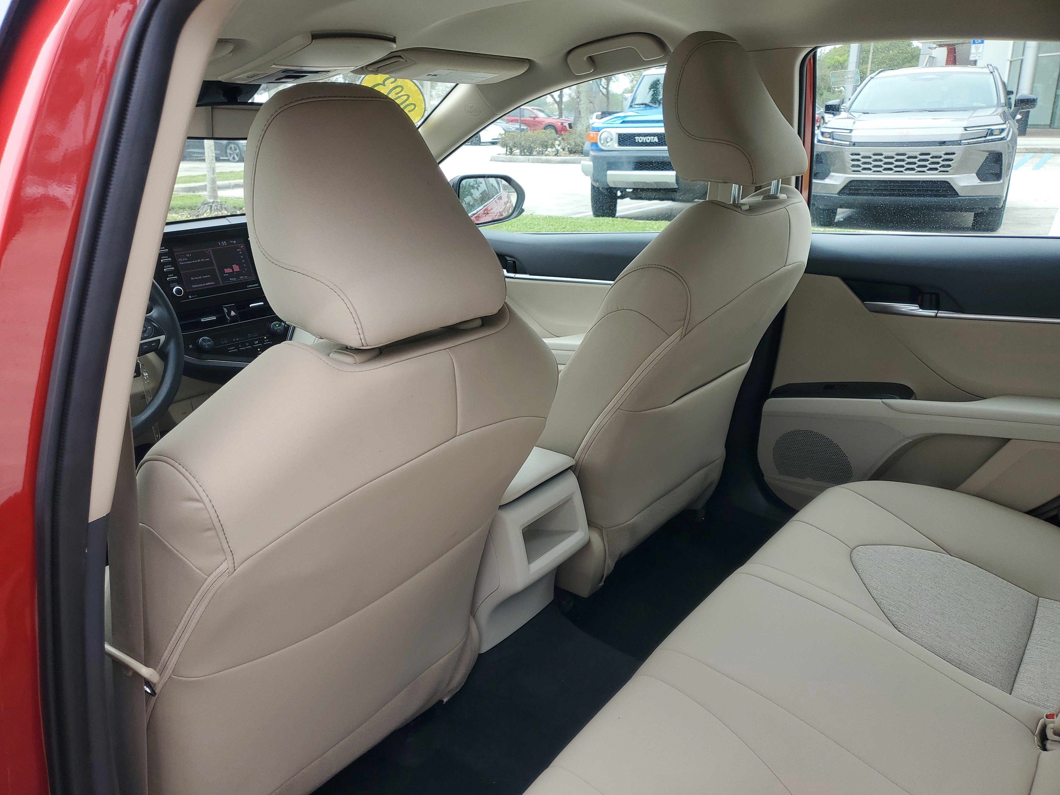 Used 2023 Toyota Camry LE image 12