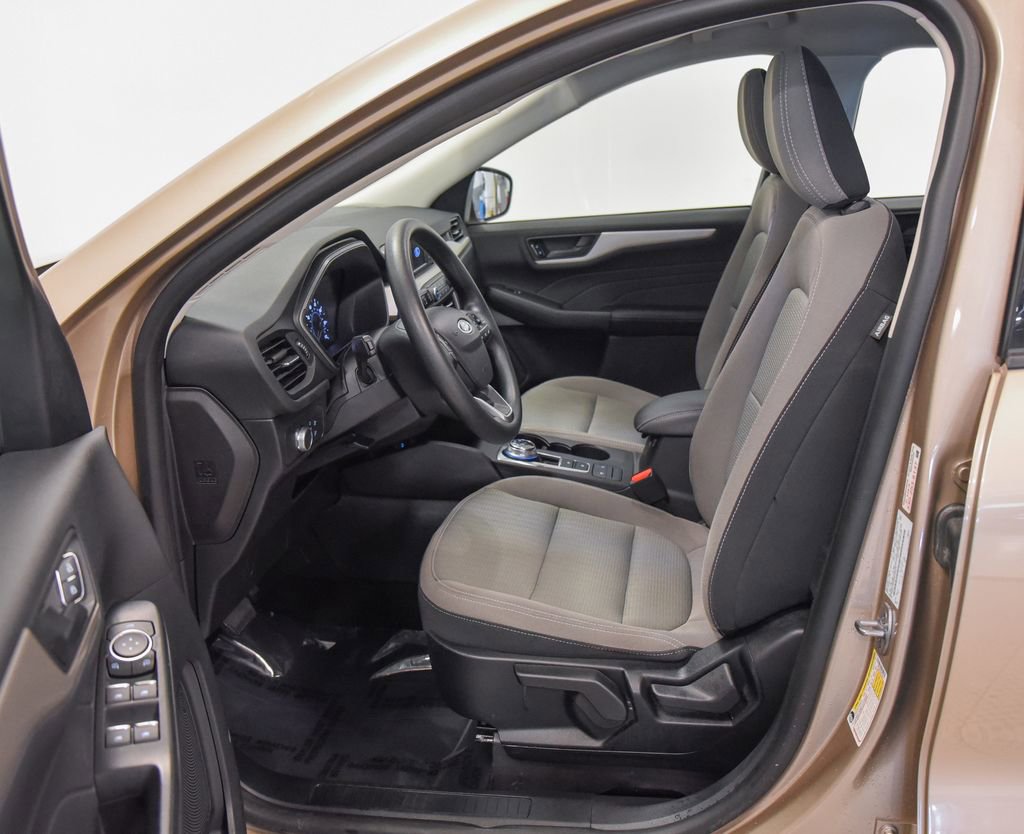 Used 2021 Ford Escape S AWD/4WD image 2