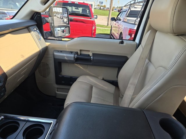 Used 2016 Ford F250 Lariat w/ Lariat Ultimate Package AWD/4WD image 15