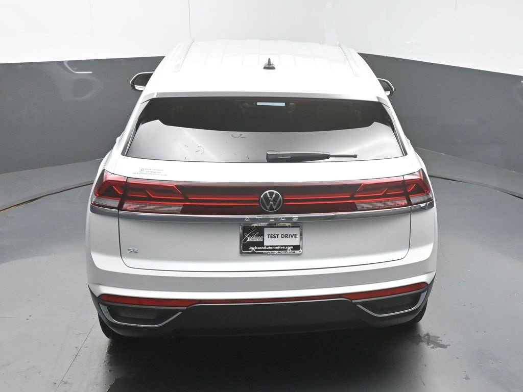 New 2026 Volkswagen Atlas Cross Sport SE image 47