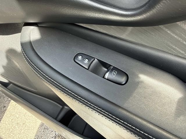 Used 2016 Nissan Murano Platinum w/ Platinum Technology Package image 17